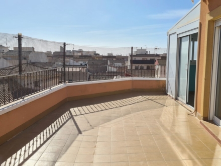 Penthouse with a Large Terrace in Pilar de la Horadada